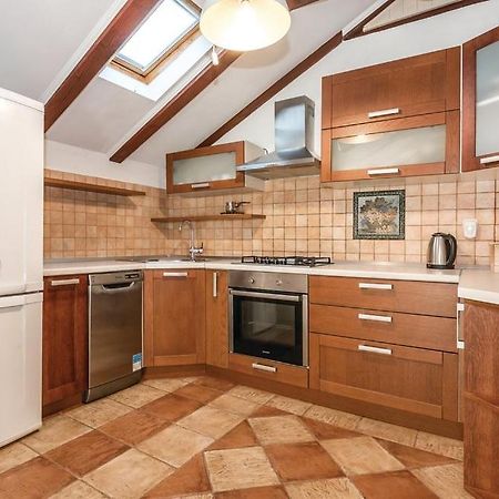 Holiday Home Sunce Dalmacije Mratovo Exterior photo